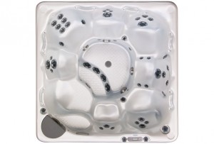 Beachcomber Hot Tubs – 750